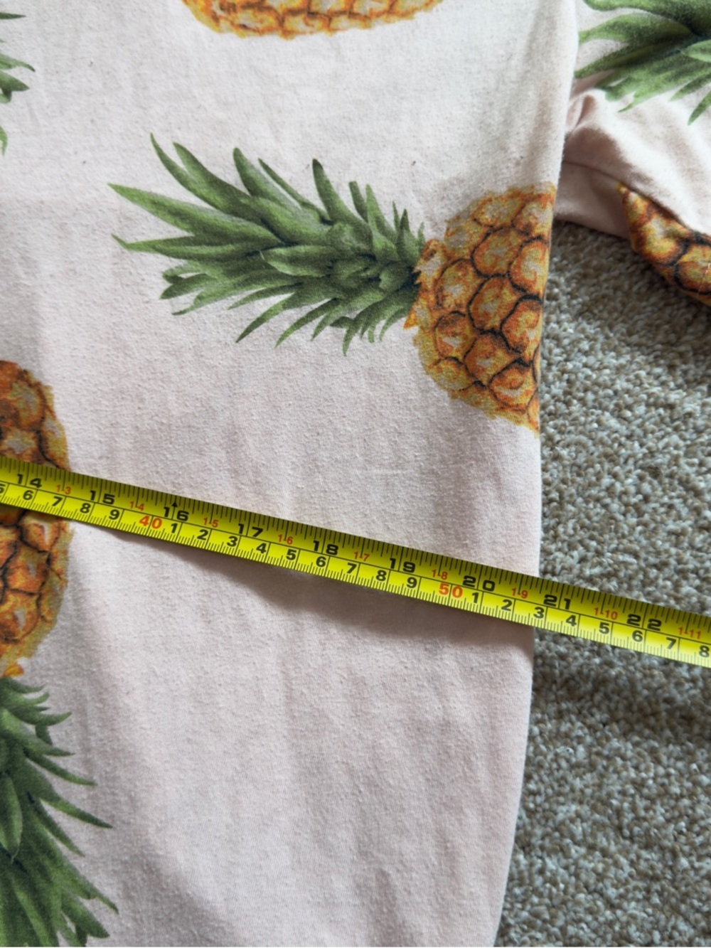 4/$20 George Pineapple Graphic Tee Pink L Tropical Beachy Y2K Casual - Picture 5 of 7